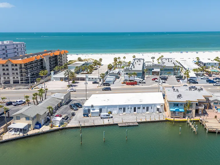 4227 Gulf Blvd — Photo 20