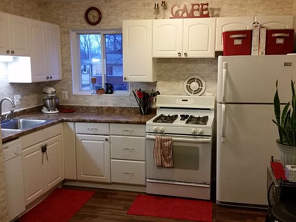 2nd image of 1105 Preakness Ln