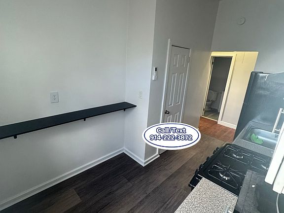 3rd image of 53 Glenwood Ave APT 3B