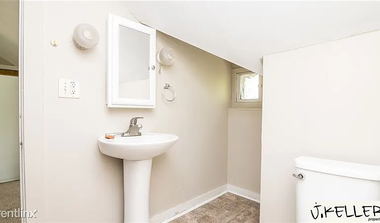 2455 S Main St — Photo 54