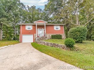 298 Circle Ct, Eldon, MO 65026