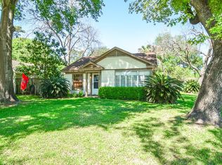 1002 Althea Dr, Houston, TX 77018