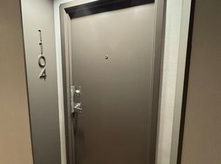 1155 Bough Beeches Blvd W #1104, Mississauga, ON L4W 4N2