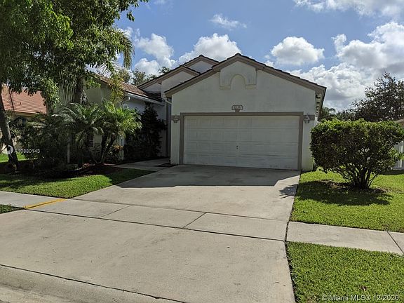 2nd image of 1135 NW 144th Ave