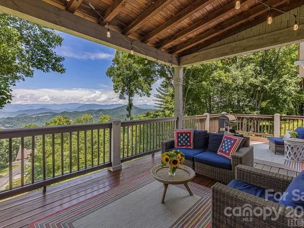 44 Milkweed Trl, Glenville, NC 28736