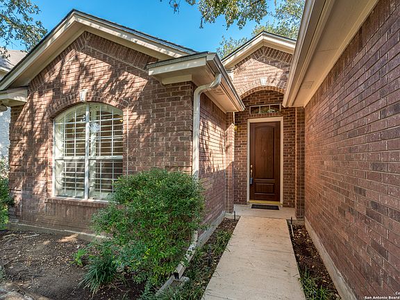 5th image of 15426 Fall Place