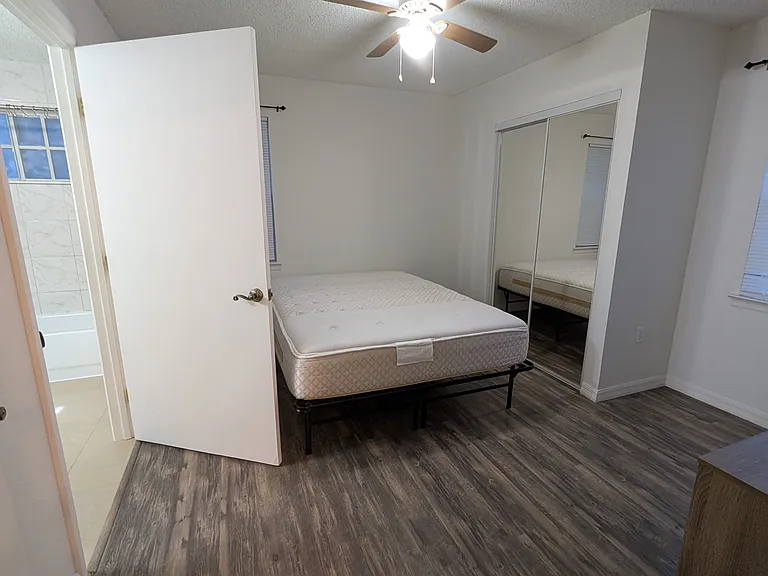 Bedroom #1