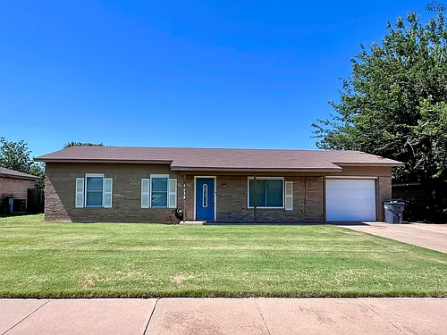 4318 Edgehill Photo 1