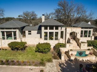 445 Bobbe Ln, Blanco, TX 78606