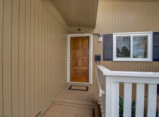 987 Oasis Dr, Concord, CA 94518