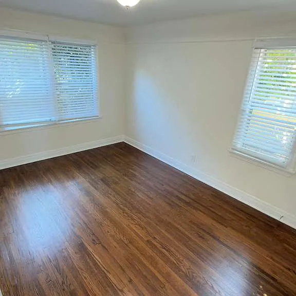 2507-2513 Griffith Park Blvd #2511-1/2 — Photo 7