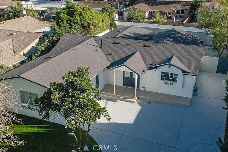 24306 Gilmore St — Photo 67