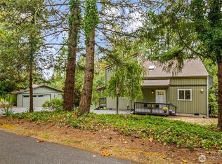 25025 NE 52nd Place, Redmond, WA 98053