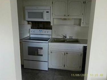 5th image of 1165 98th St APT 302