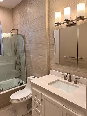 Rented by Compass | media 24