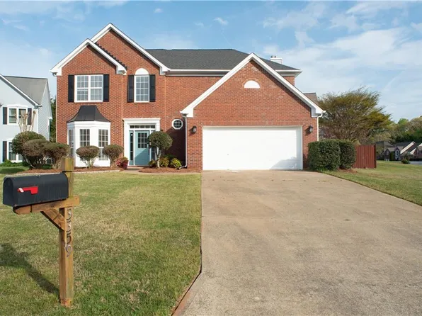 3359 Shallowford Green Dr, Marietta, GA 30062