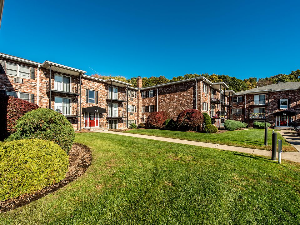 1st image of 38 Dean St #48-0B