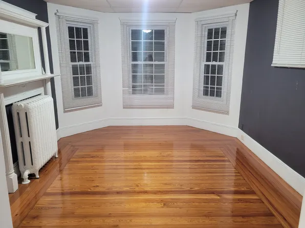 (undisclosed Address), Chelsea, MA 02150