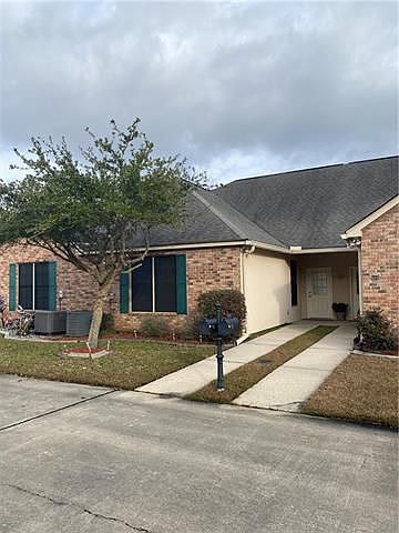 1st image of 40145 Taylor Dr #502