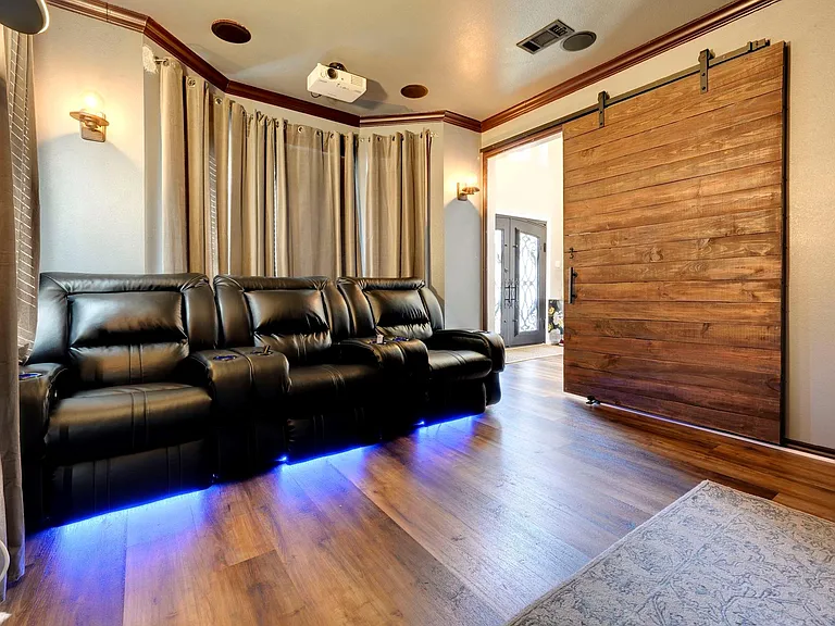 5514 Plantation Ln — Photo 11