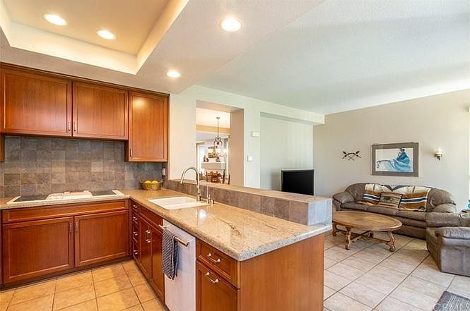2nd image of 95 Pelican Ct