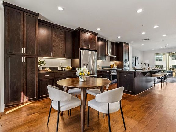 5th image of 2862 Baze Rd