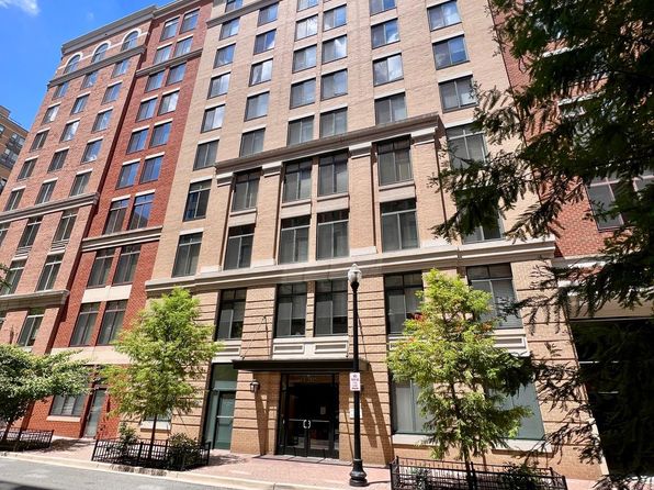 1205 Garfield St APT 305