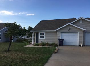 614 Goodrich Dr, Manhattan, KS 66502