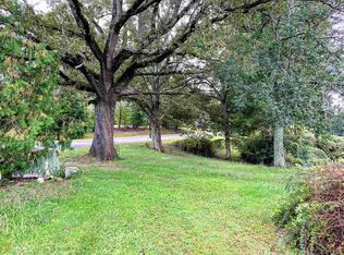 6170 Henry Smith Rd, Murrayville, GA 30564