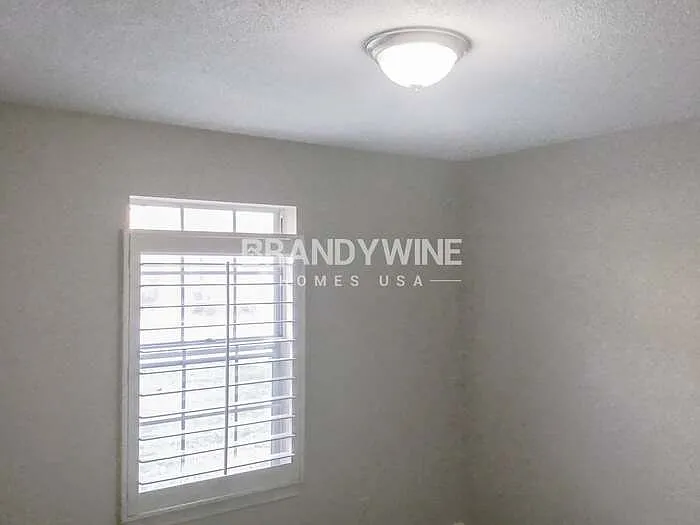 1313 Mullins Station Rd — Photo 9