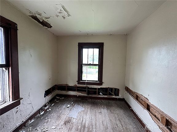 4th image of 3416 W 3rd St
