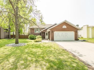 1538 31st Ave S, Fargo, ND 58103