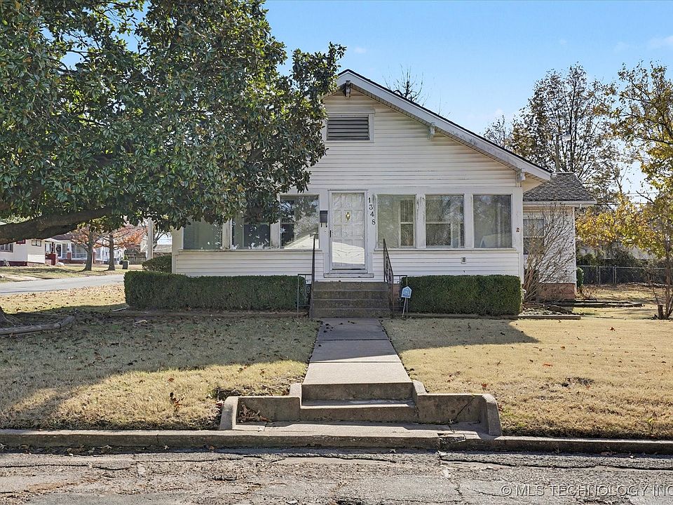 1st image of 1348 E McKinley Ave