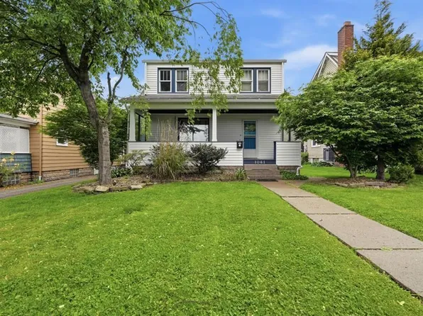 1061 Pacific Ave, Brackenridge, PA 15014