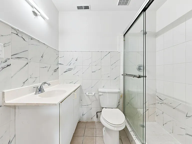 805 W New York Ave — Photo 9