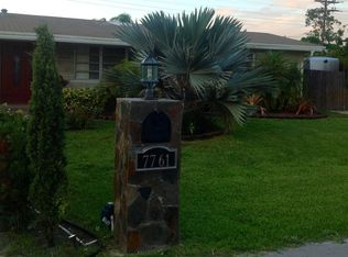 7761 NW 10th St, Pembroke Pines, FL 33024