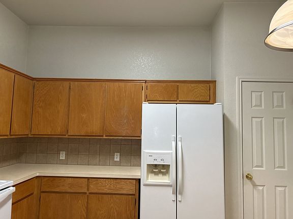 5th image of 313 Jeff Gordon Dr #A
