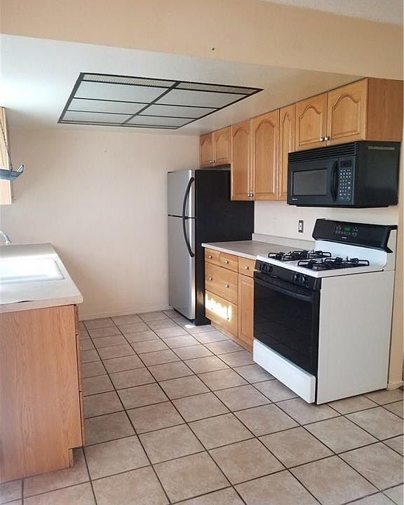 1st image of 4277 Chafer Dr