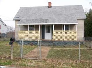 1236 Apalache St, Greer, SC 29651