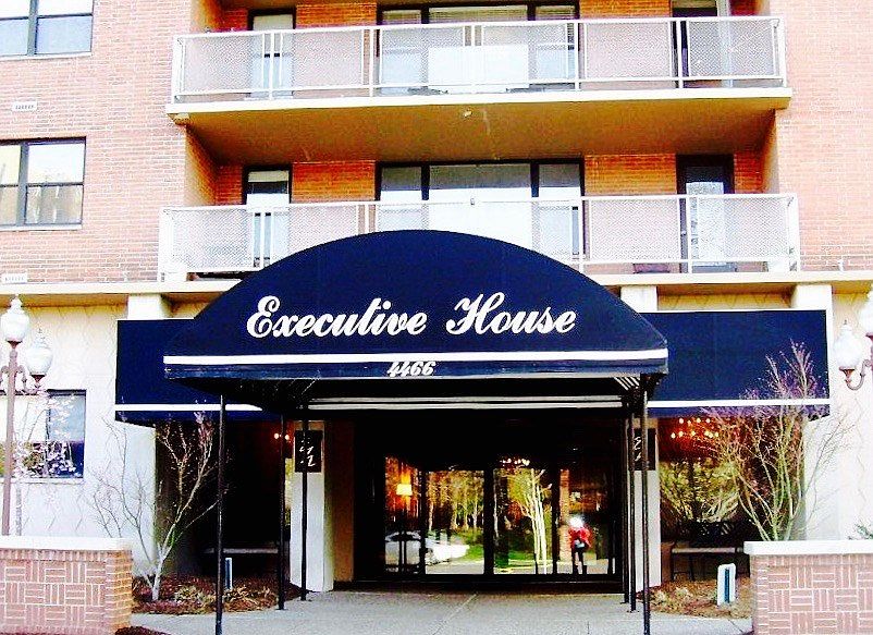 1st image of 4466 W Pine Blvd APT 9B