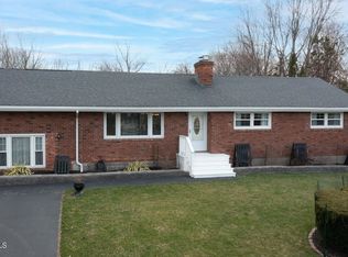 1263 New Loudon Rd, Cohoes, NY 12047