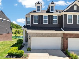 4799 Broomfield Way, Lake Orion, MI 48359