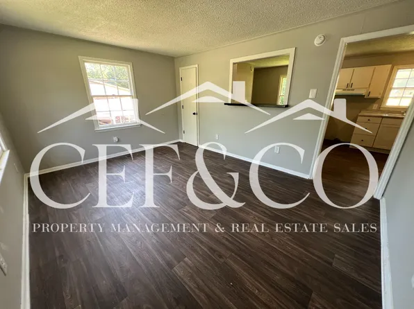 10 Thurgood Marshall Rd, Spartanburg, SC 29307