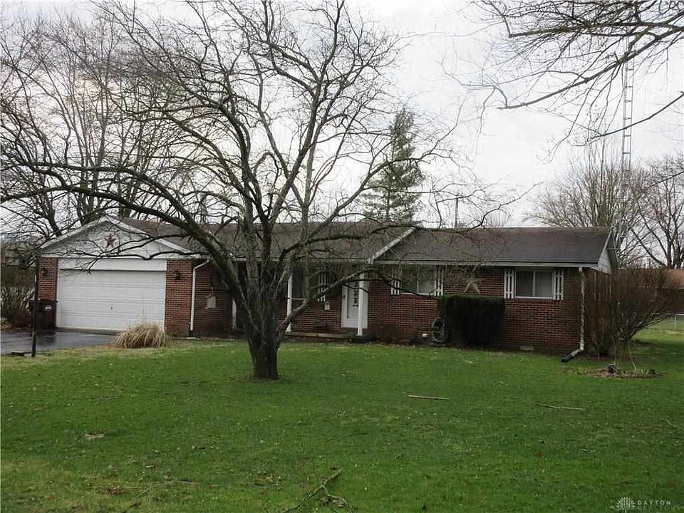 1st image of 9136 Dorothy Dr