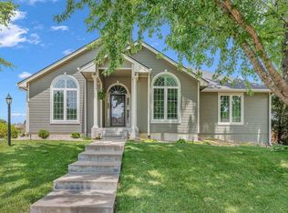 7710 SW 27th St, Topeka, KS 66614