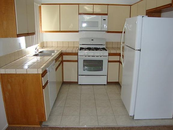 2nd image of 4459 W 142nd St #B
