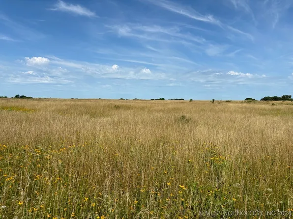 W 83rd St S, Wainwright, OK 74468