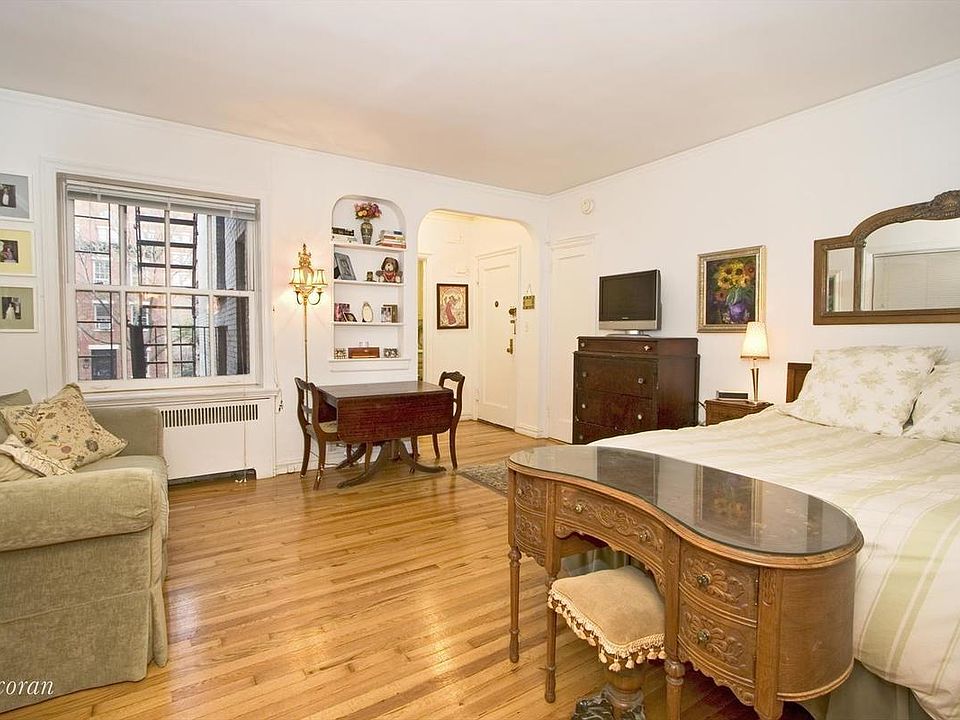 1st image of 482 Hudson St #2B