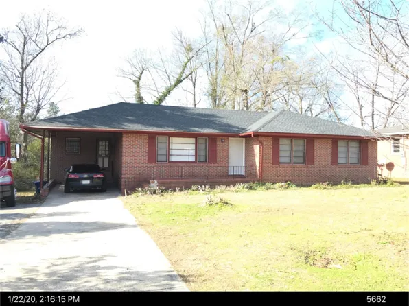 1868 Sussex Dr, Macon, GA 31206