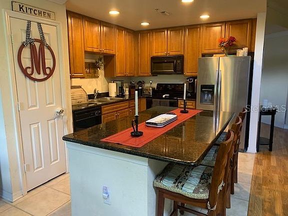 5th image of 9703 Meadow Field Cir #409
